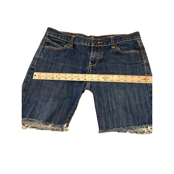 Old Navy The‎ Diva Size 6 Long Denim Bermuda Style Shorts - Picture 2 of 7